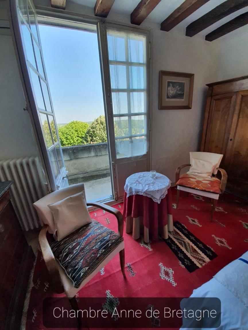 Le Presbytere De La Cite Royale De Loches Szoba fotó